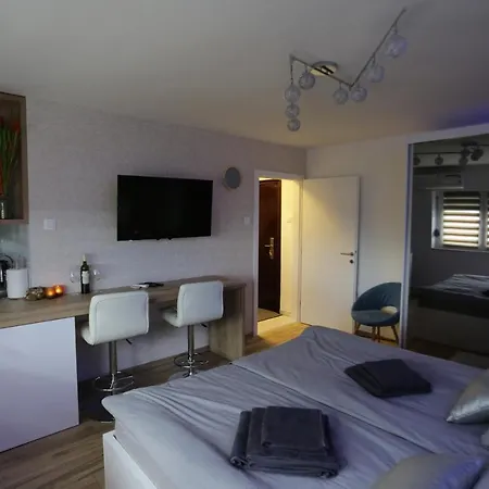 Διαμέρισμα Apartman Global *