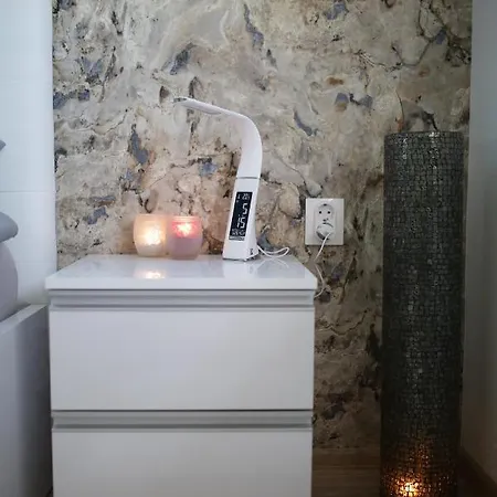 Apartman Global * Πριέντορ
